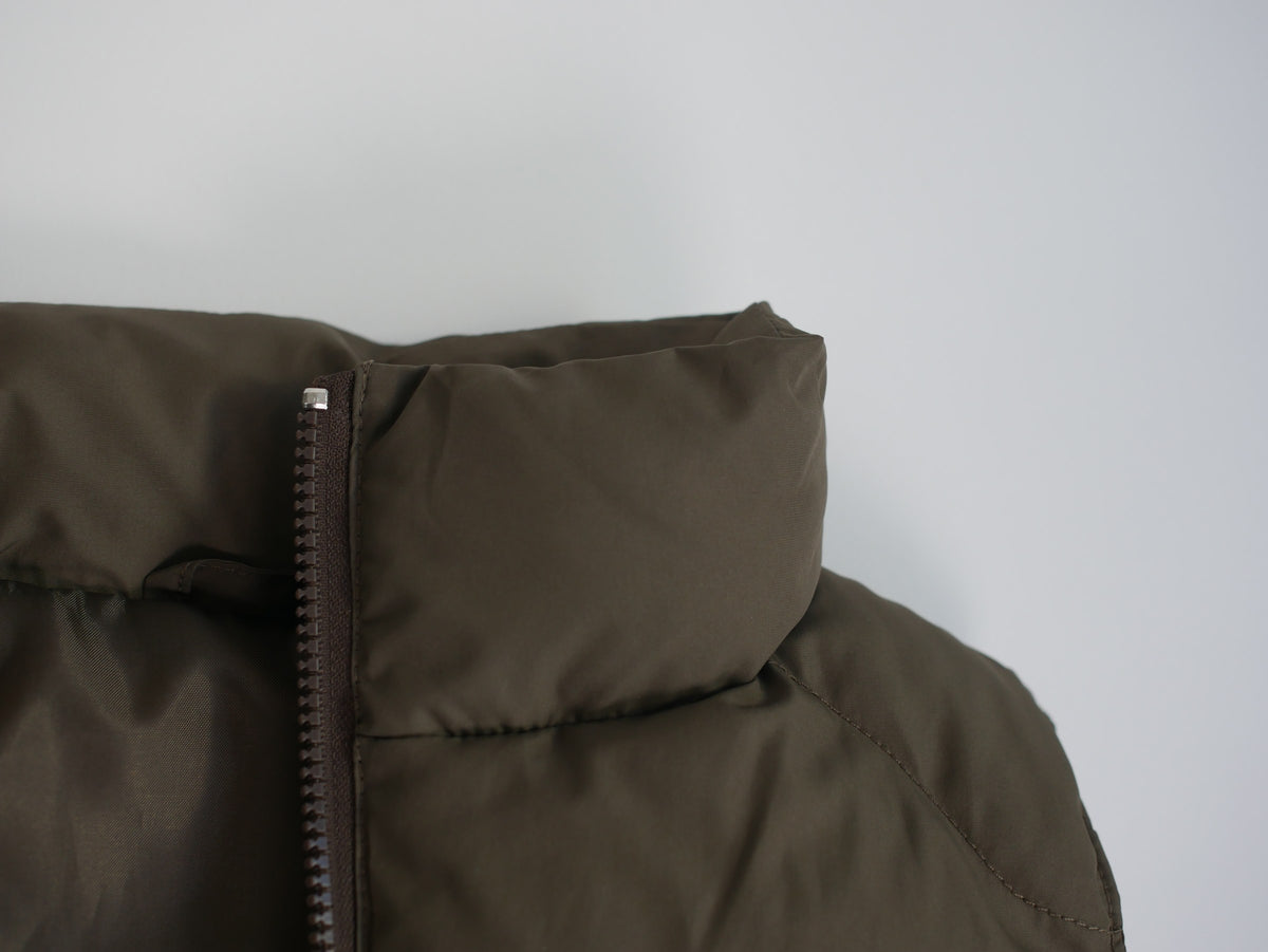 quilting padded vest charcoal detail