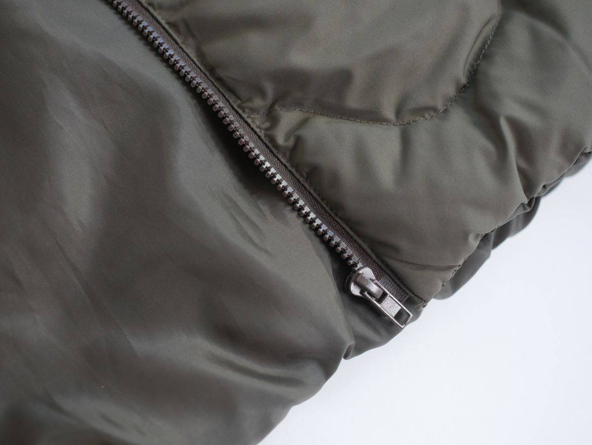 quilting padded vest charcoal detail