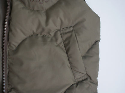 quilting padded vest charcoal detail