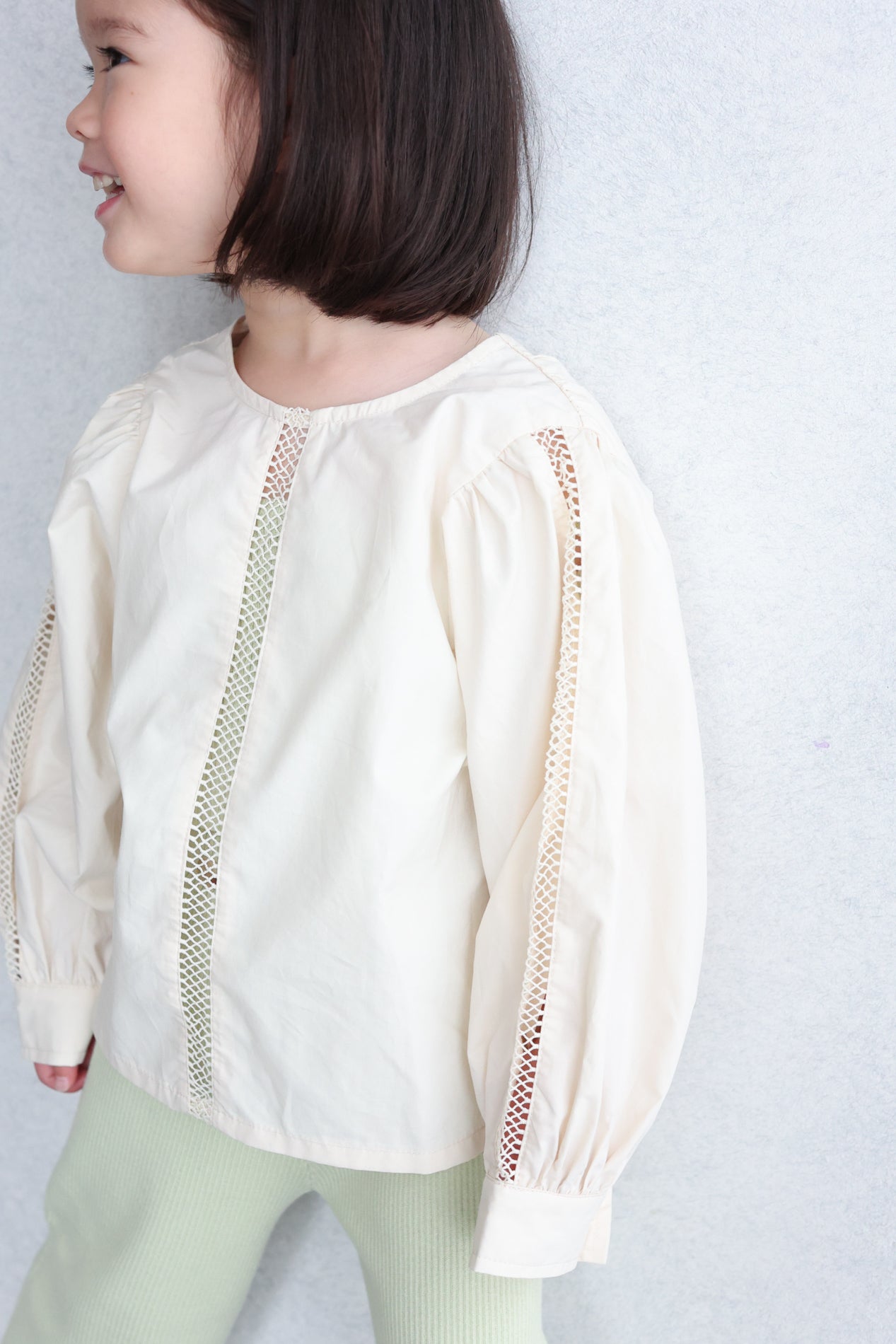 2 way puff blouse