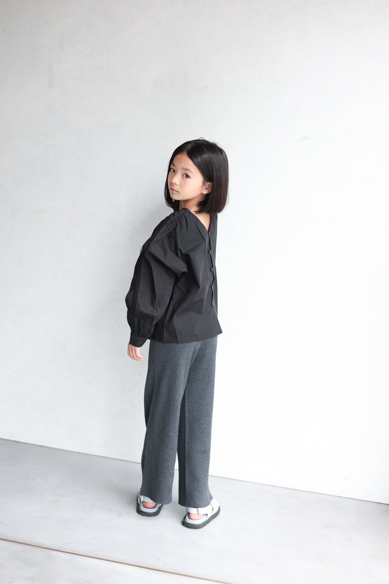 2 way puff blouse