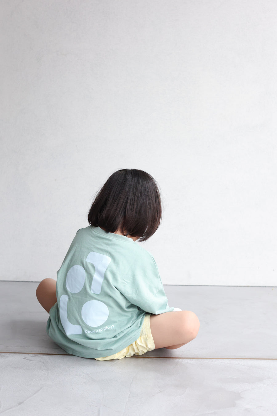 graphic back print T-shirts　《Japan made》