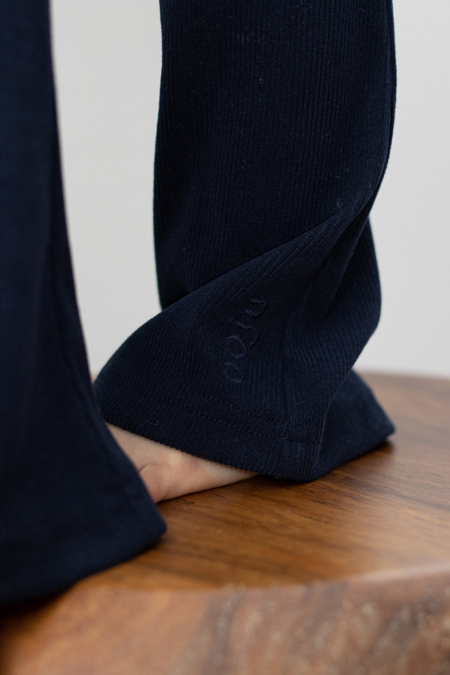 【予約商品- 1月上旬発送予定】fluffy rib pants_navy