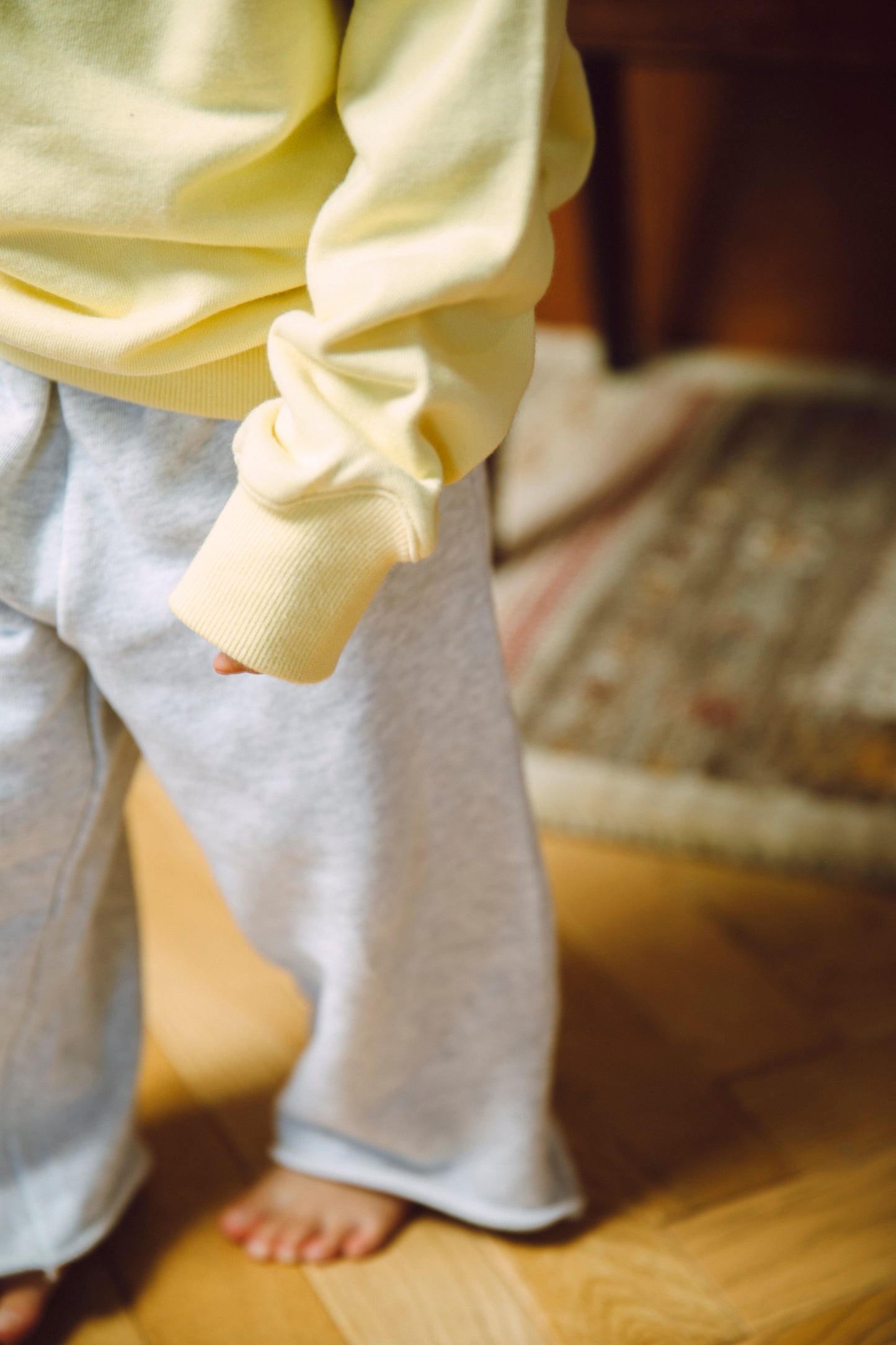 cutoff sweat pants_grey