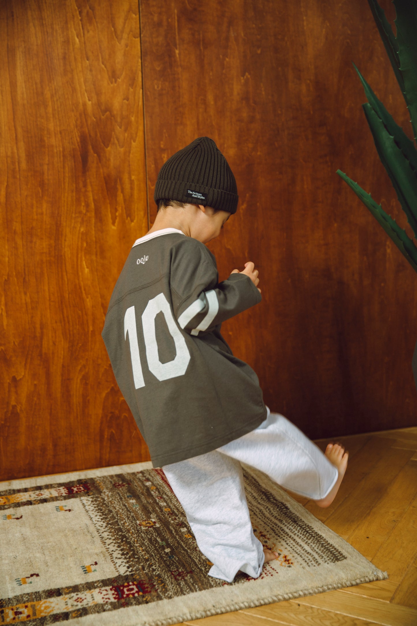 number long T-shirts_charcoal