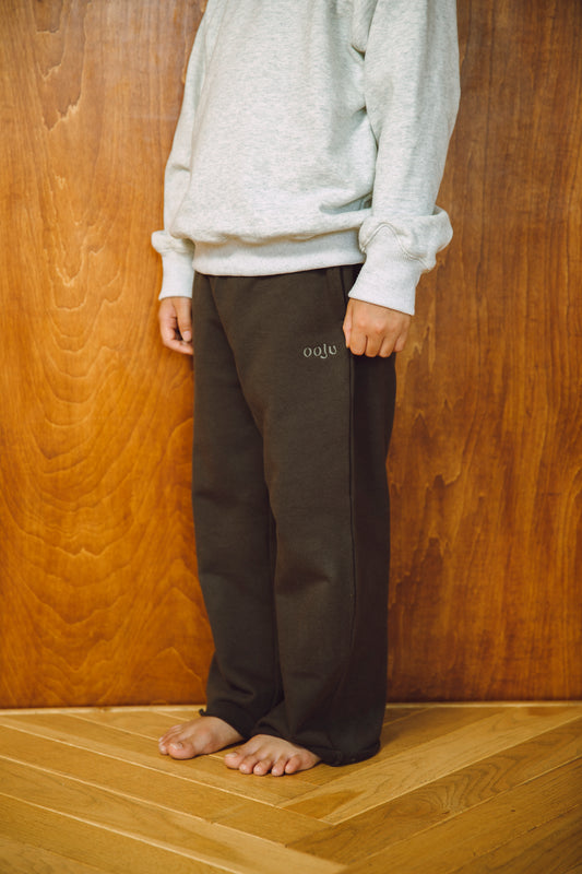cutoff sweat pants_charcoal