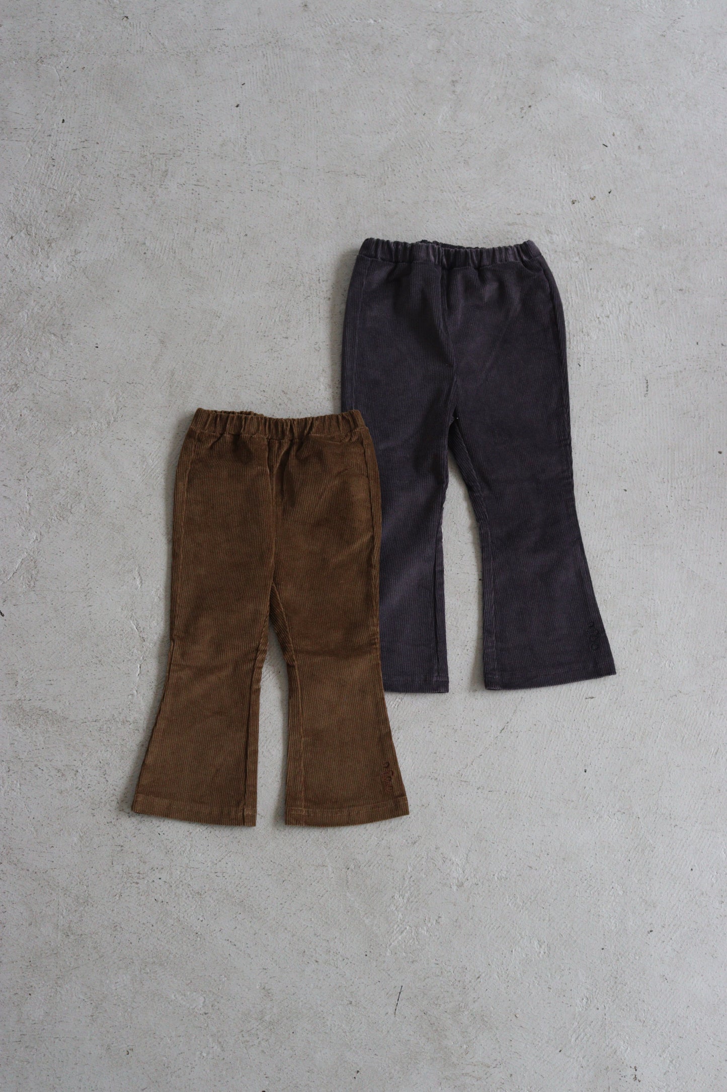corduroy flare pants_charcoal