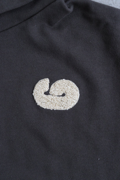 pullover hoodie_charcoal