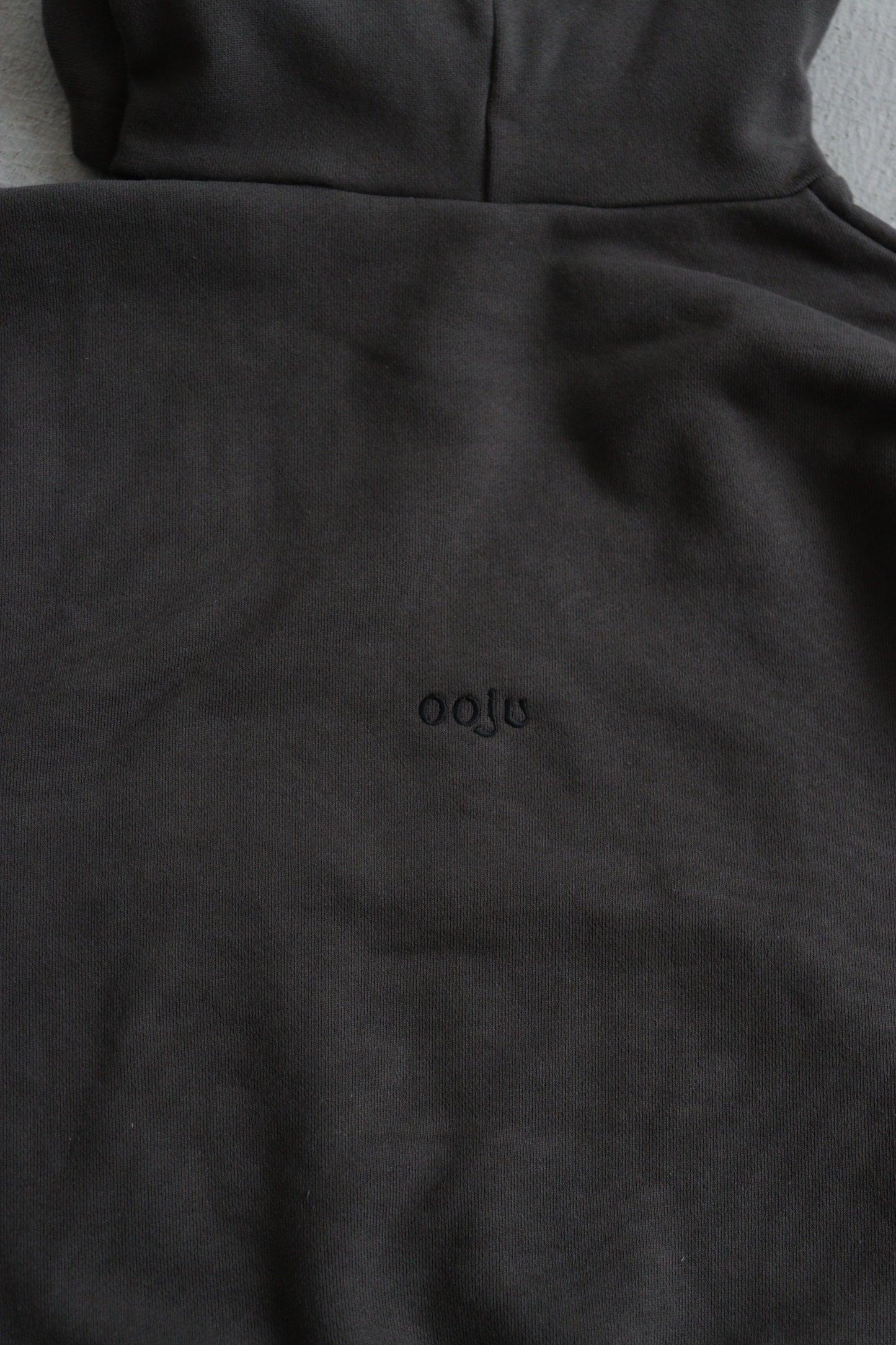 pullover hoodie_charcoal