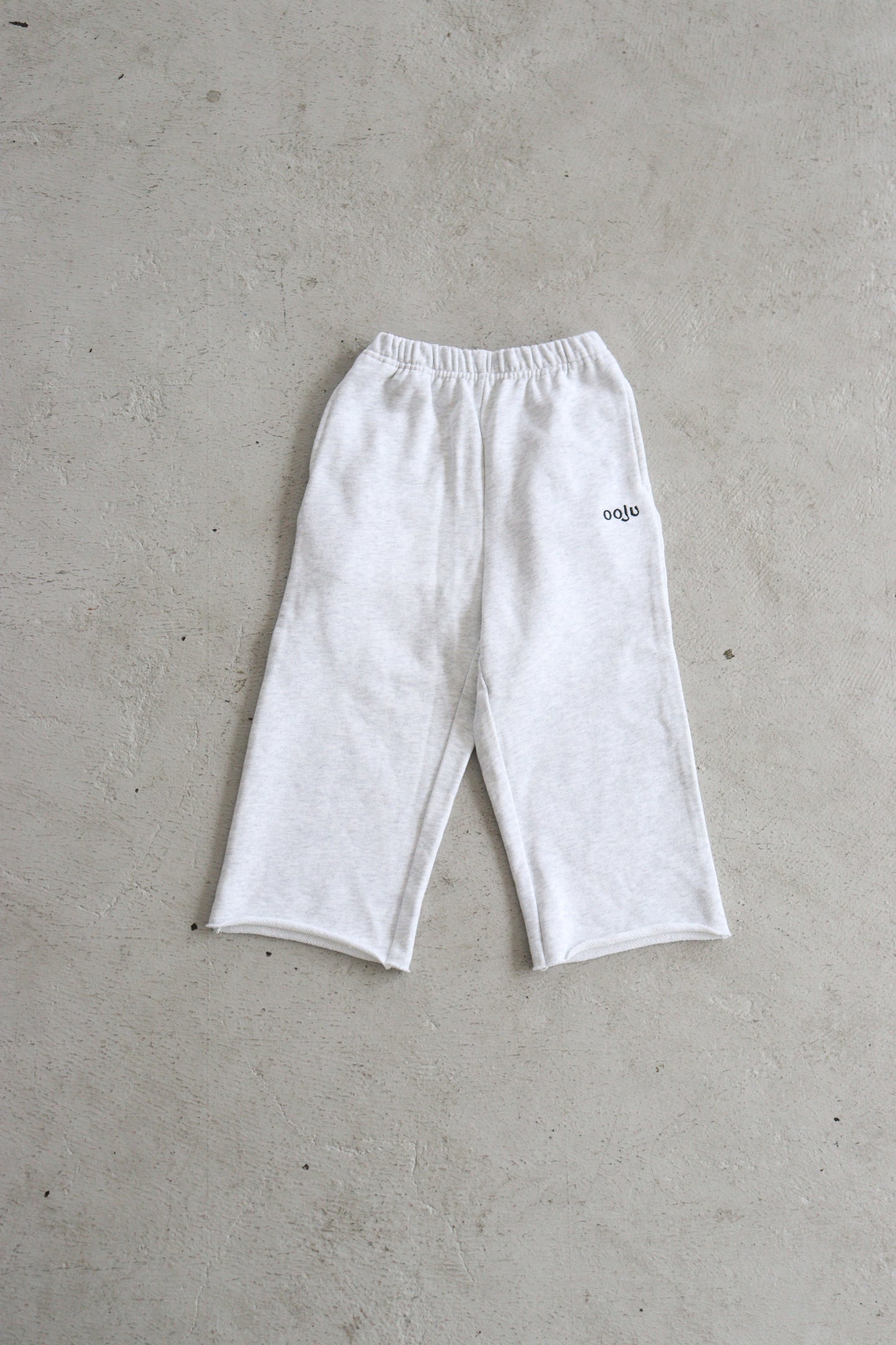 cutoff sweat pants_grey